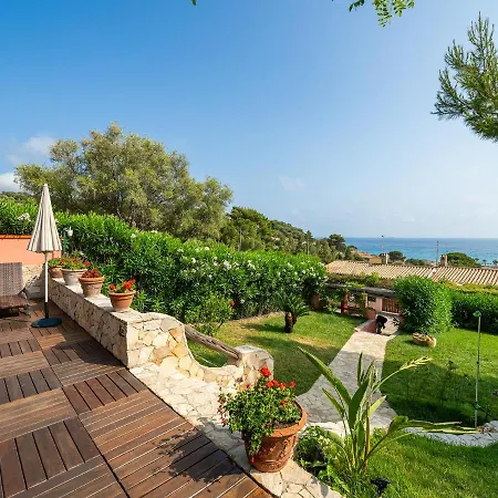 Villa Kala Nostra Geremeas