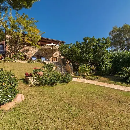 Kala Nostra Villa *